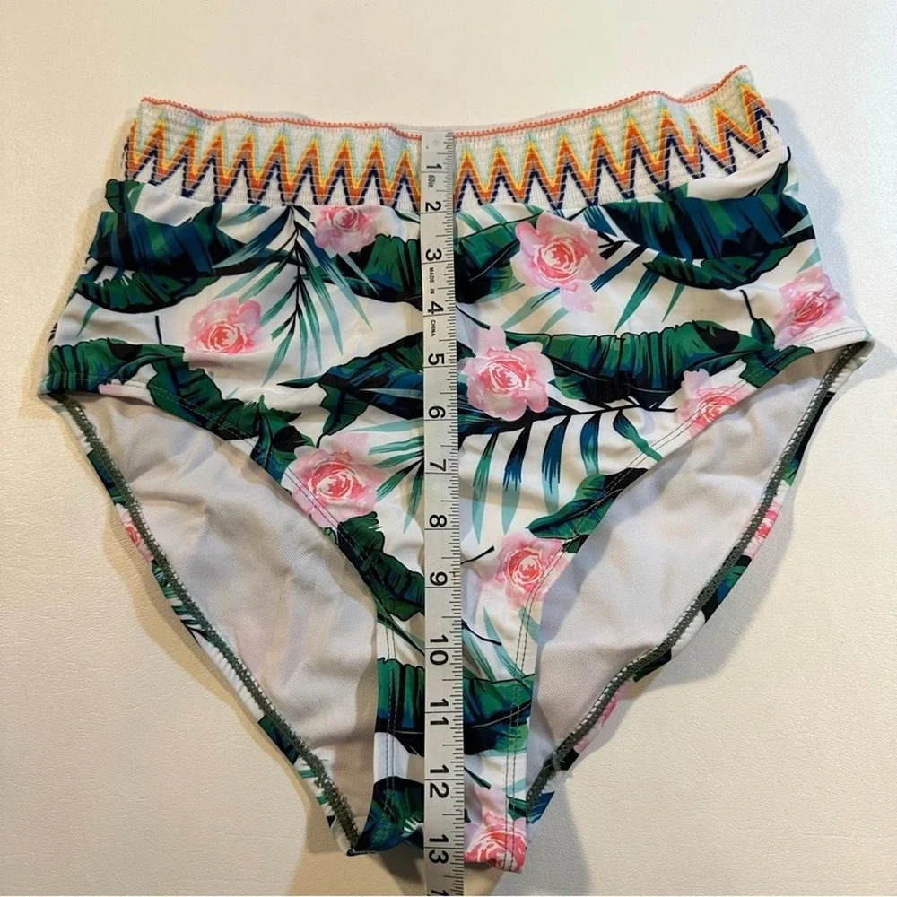 Dokotoo nwt size